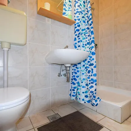 Apartment Vera Malinska