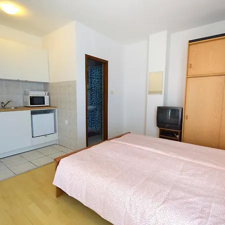 Apartman Vera *